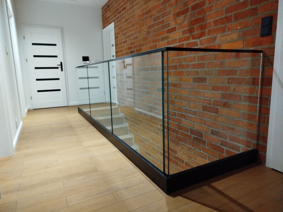 Balustrady, balustrady szklane, metalowe, balustrada