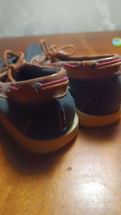 Продам мокасины женские  р.37.5