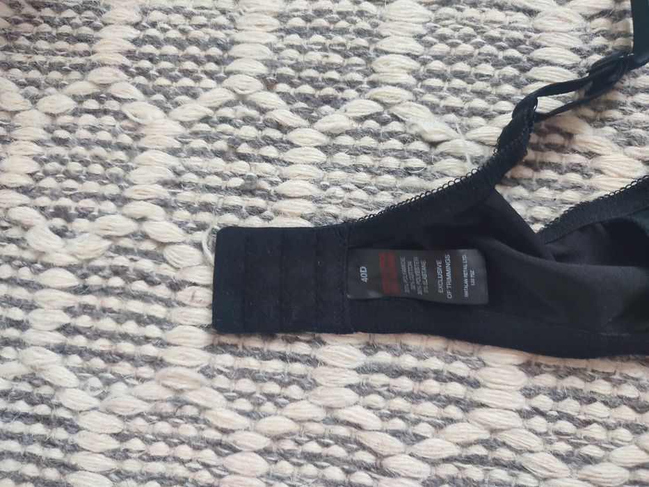 Biustonosz miękki bez fiszbin