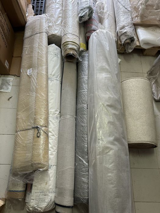 Lote de 16 carpetes novas