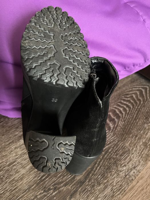 Жіночі ботильйони розмір 36