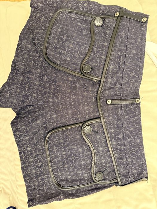 Ferre шорти оригінал