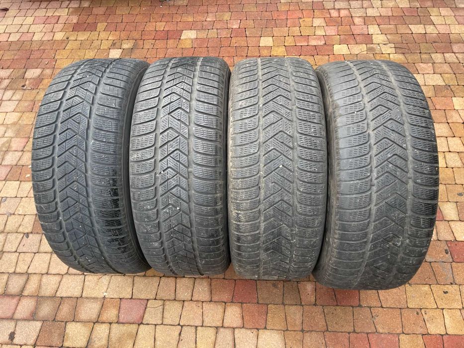 4036. Opony zimowe 255/55/19 Pirelli 4/5.5mm cena za 4szt komplet