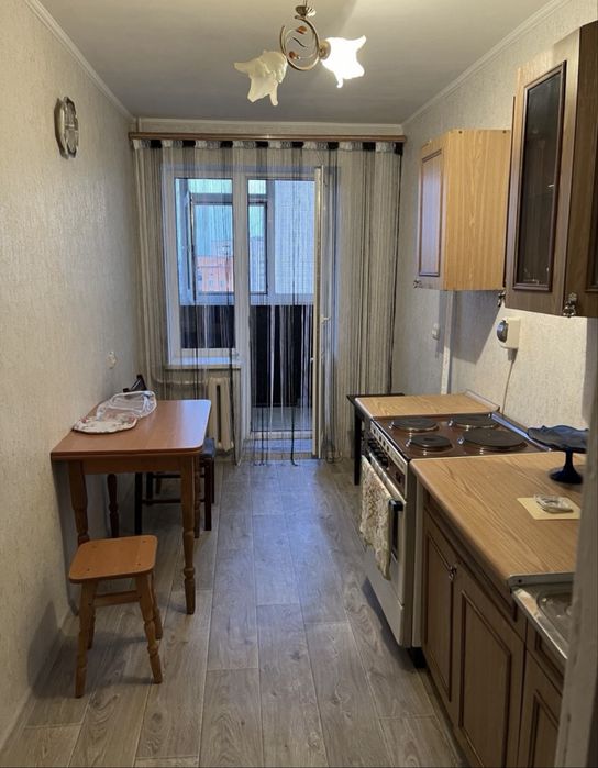 Продаж однокімнатноі квартири на Ковпака можна під Є відновлення