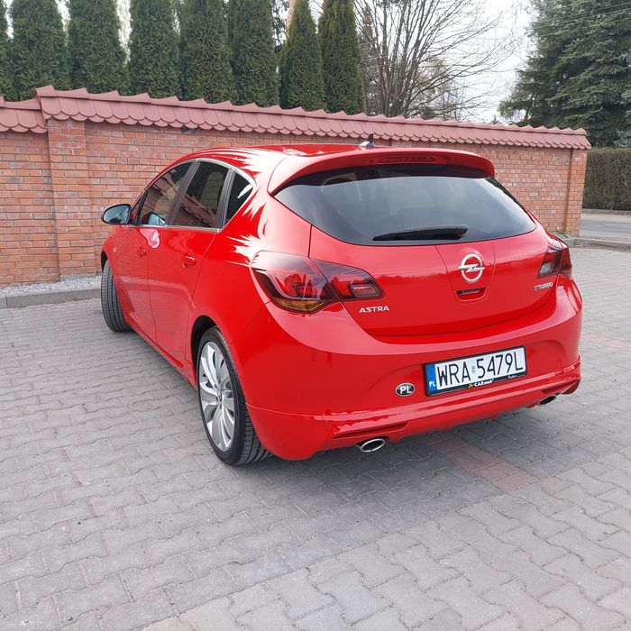 Opel Astra J 2.0 GTC BiTurbo 195km!