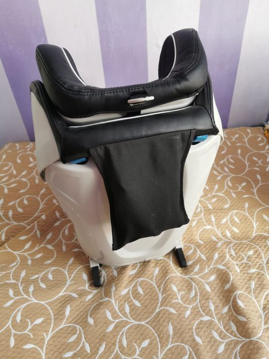 Oddam fotelik samochodowy