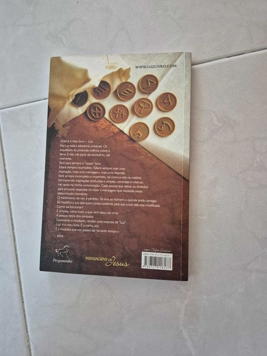 Mais Luz - Pergunte. O Céu Responde de Alexandra Solnado