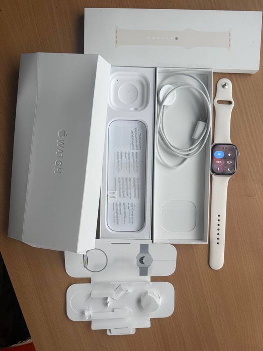 Продам APPLE Watch Series 11 Smartwatch
