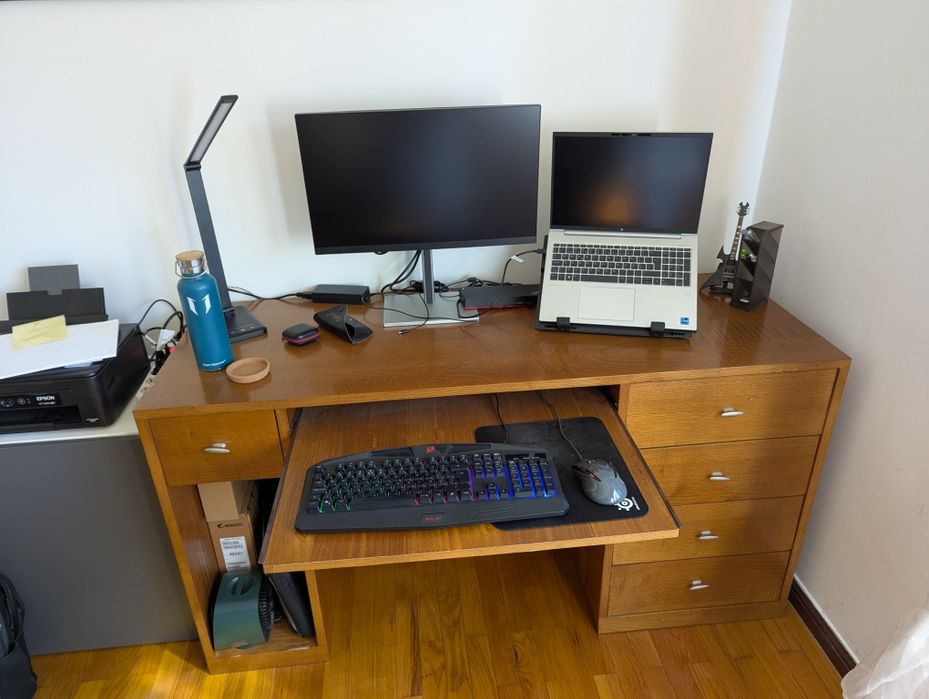 Secretária madeira maciça