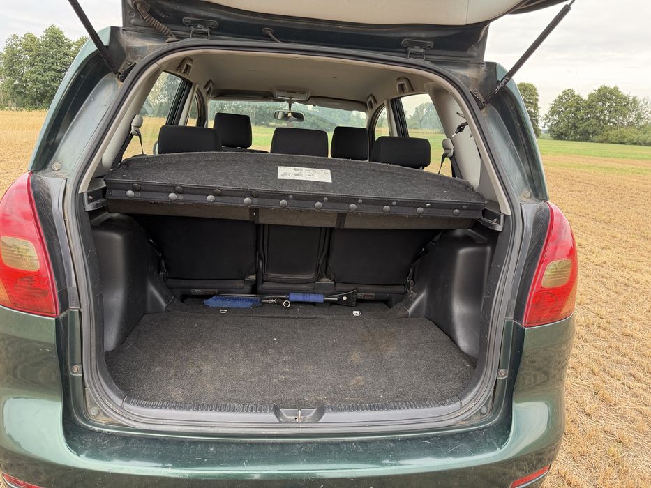 Na sprzedaż TOYOTA Corolla Verso