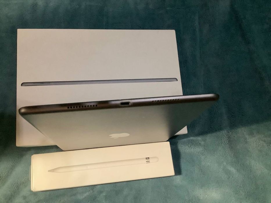 Планшет iPad Air 3 Space Gray, 64 Gb + стiлус Apple Pencil (1st Generation)