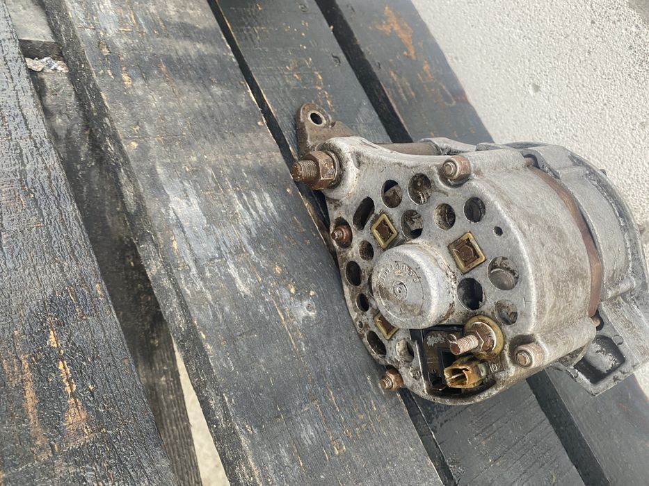 Продам генератор Ваз 2101,06