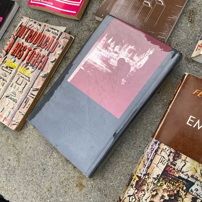 Livros Variados Baratos