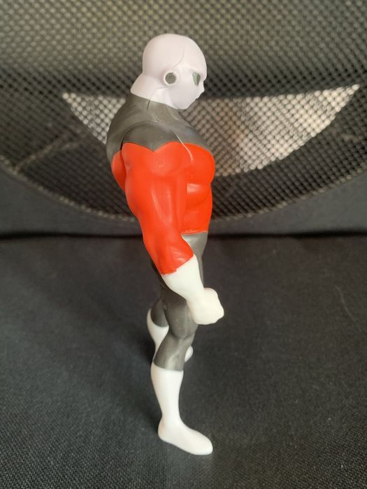Jiren Dragon Ball Ovo Kinder