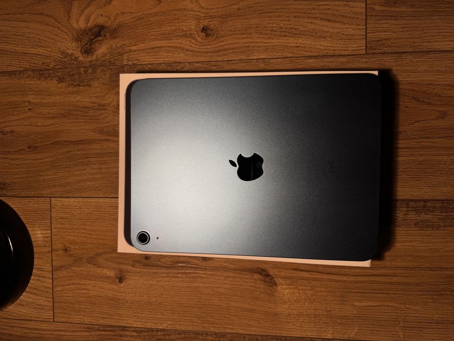 iPad 10. generacji 256 GB | Stan bardzo dobry  | Etui + szkło