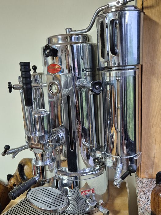 Maquina de cafe antiga