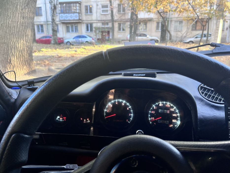 Накладка на щиток приборів ваз 2106, 2103