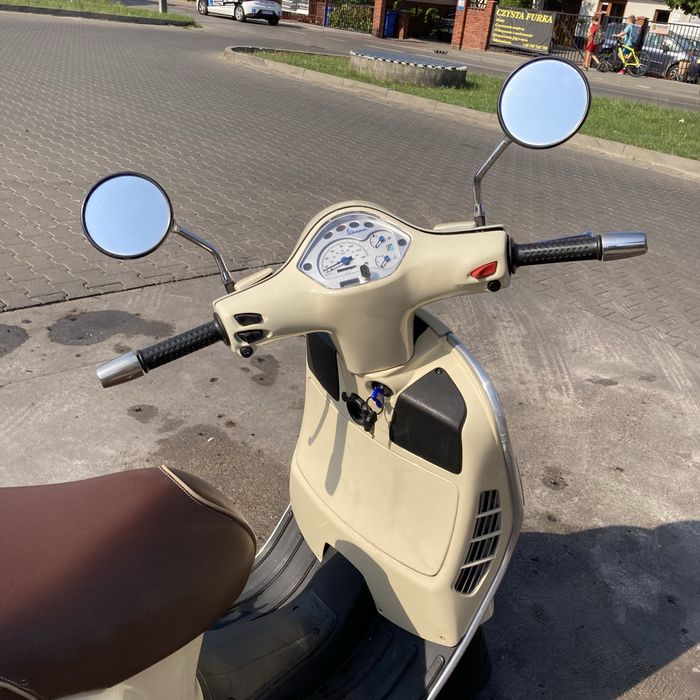 Vespa 125 GTS  2005r.