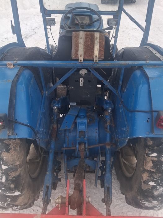 Ford 4110 sadowniczy