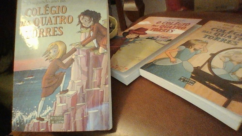 Coleção Colégio das quatro Torres