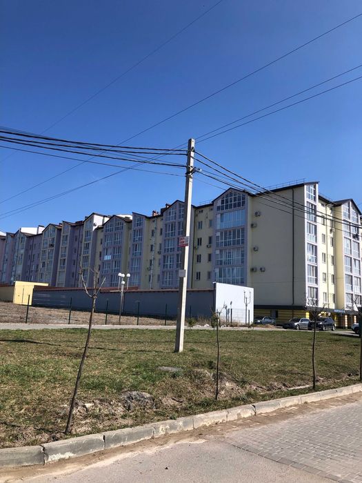 Продам 3-х кімнатну квартиру в ЖК Барський