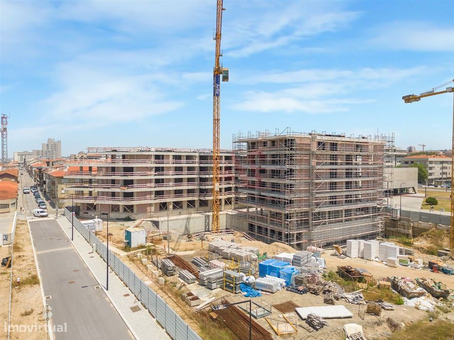 Apartamento T1 no empreendimento Espinho Beach Residendes em Espinho