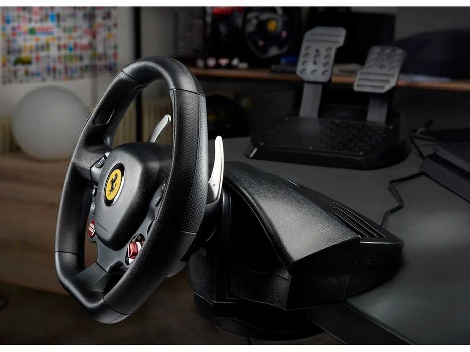 Volante + Pedais THRUSTMASTER T80 Ferrari 488 GTB (PS5/PS4/PC - Preto)