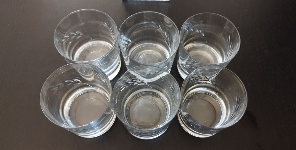 Garrafa Atlantis + 6 copos Cristal D'Arques