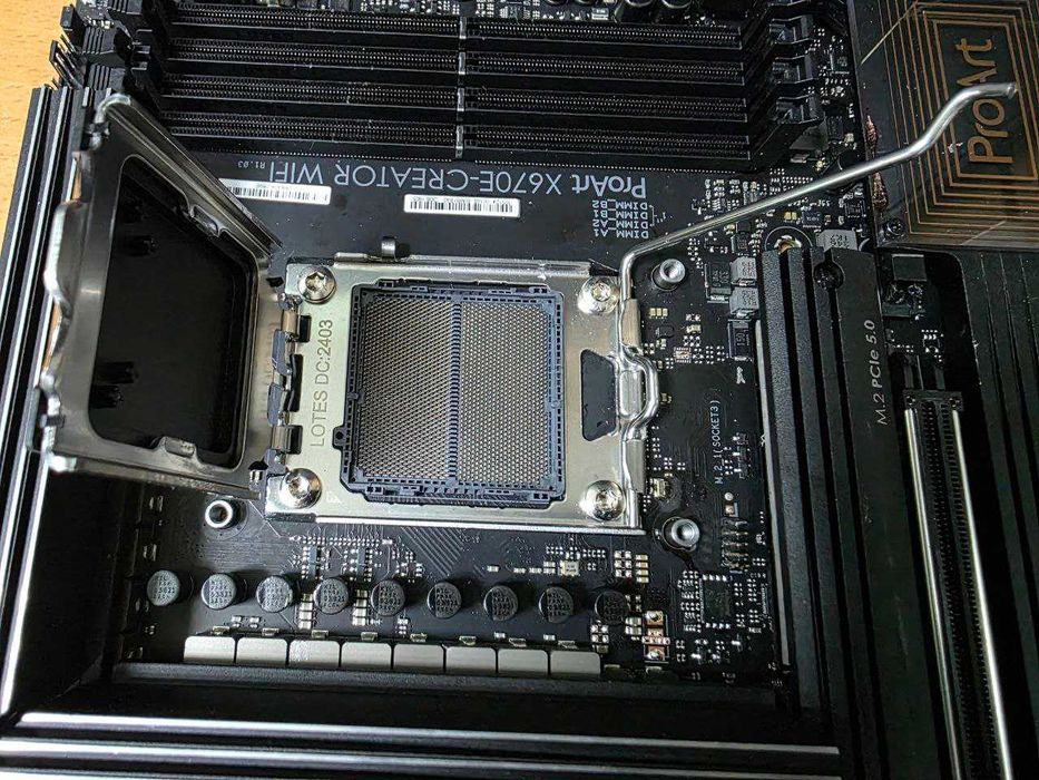 материнська плата Asus ProArt X670E-CREATOR WIFI