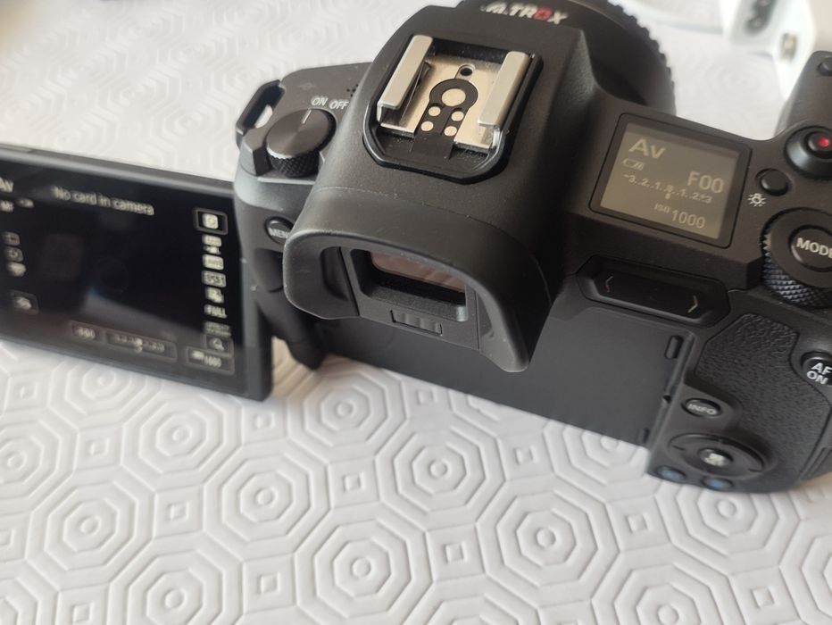 Canon eosR + adapt EF RF em excelente estado
