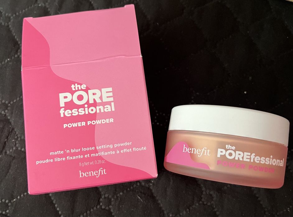 Benefit puder sypki matujacy (uniwersalny)
