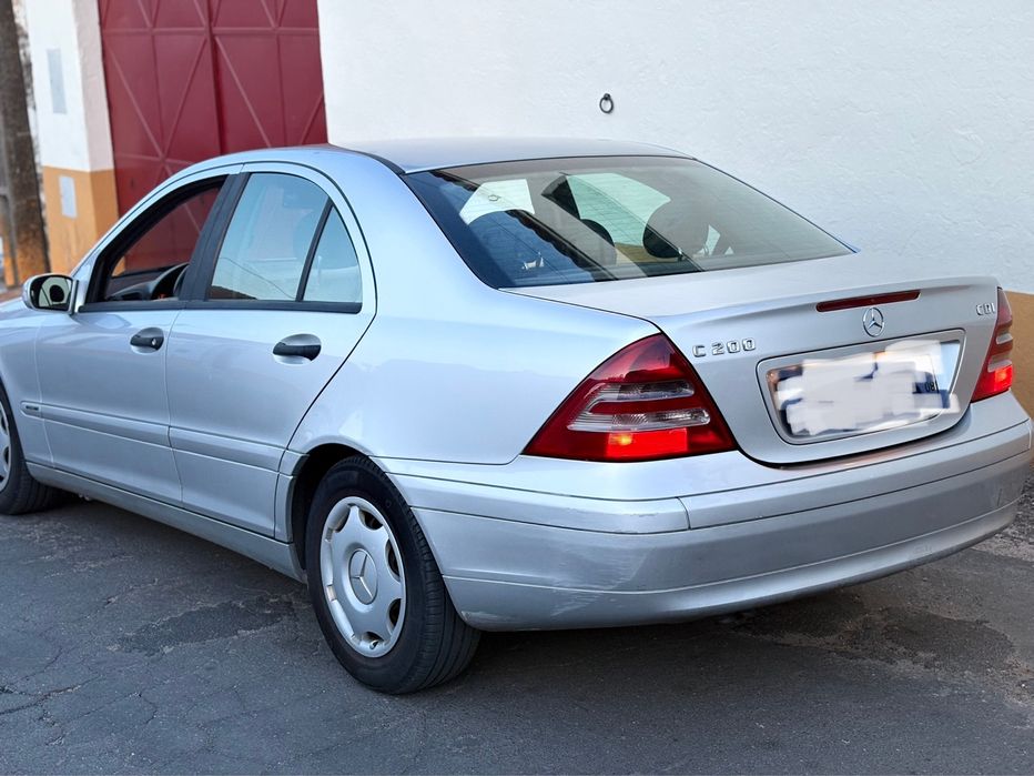 Mercedes-Benz C200 CDI NACIONAL - Excelente estado!