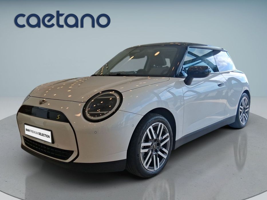 MINI 3 Portas Cooper SE Classic M