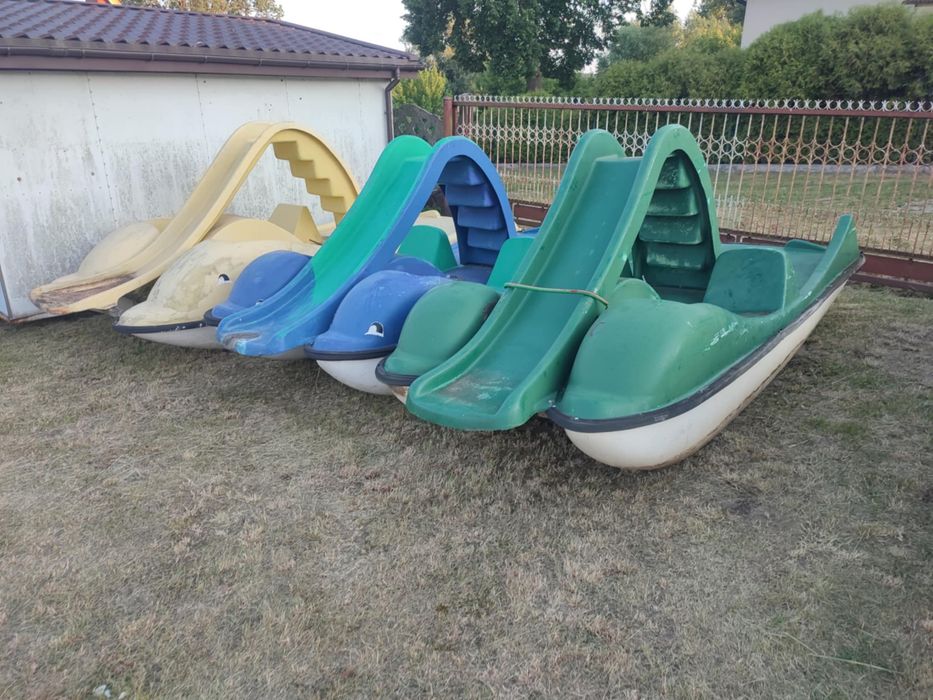 Rower wodny ze zjeżdżalnią delfin Rowerki wodne