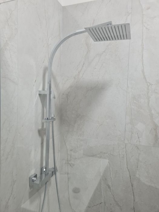 Coluna de duche termóstatica