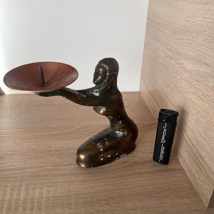 Подсвечник