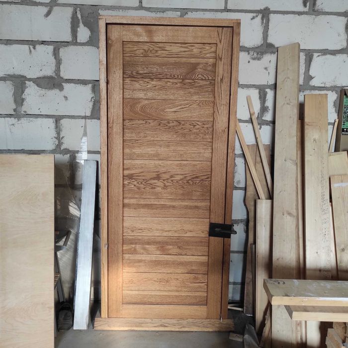 Zewnetrzne drzwi z litego drewna dębowego z ościeżnicą
