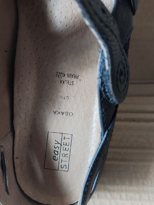 Półbuty baleriny z szerokimi noskami