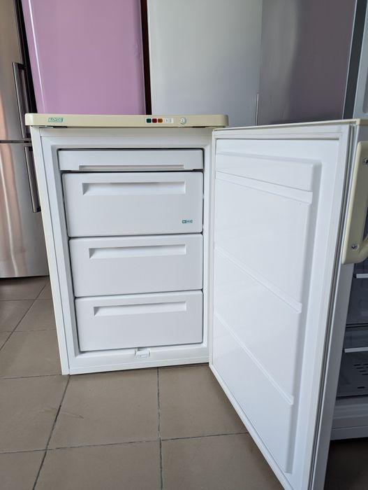 Мала морозильна камера Loyds 55/60/85 см  Б/В морозилка