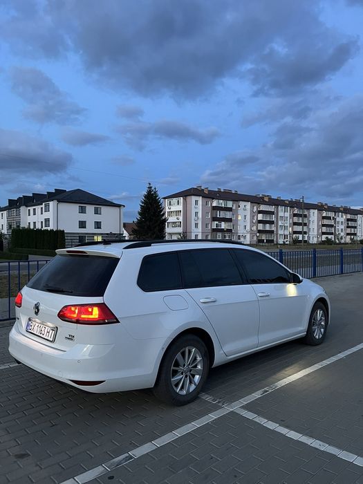 продам авто Фольксваген Гольф7 2014р.1.6