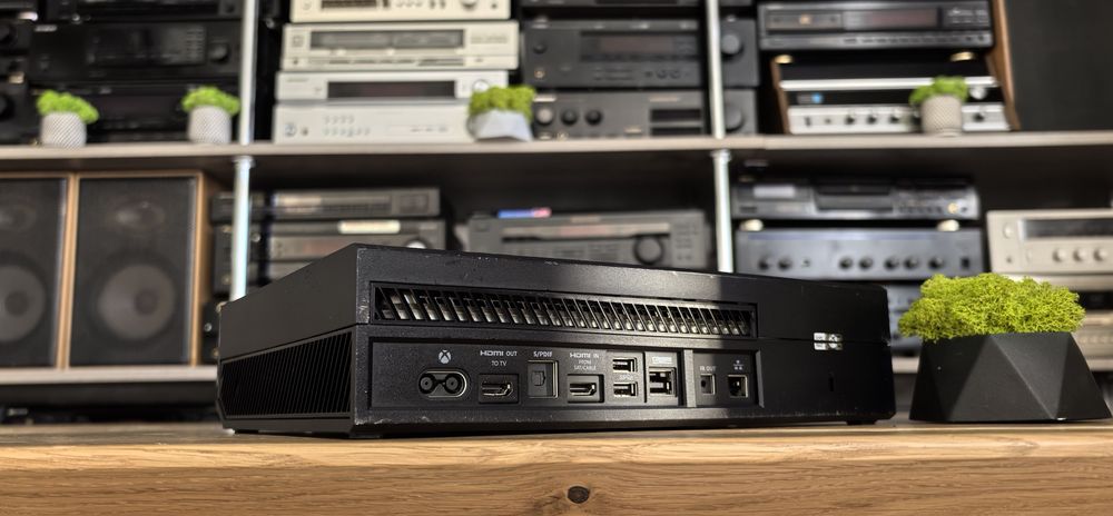 Ігрові консолі XBOX One Console