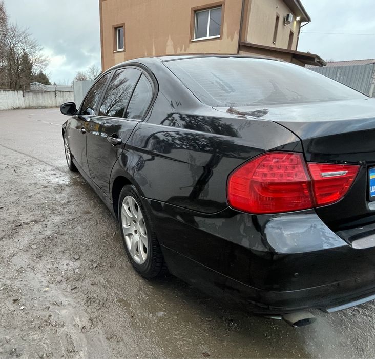 Продам BMW e90 рестайлінг