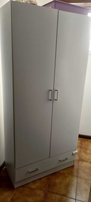 Roupeiro Lisboa 2 Portas e 1 Gaveta (Branco - 79,4 x 35,7 x 170,4 cm)