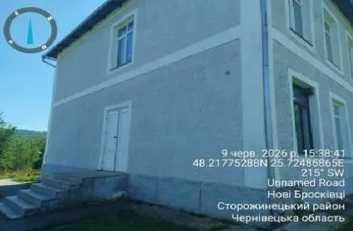 Продаж нежитлового приміщення 15,7 кв.м (фасад), вул. Миколайчука І., 5