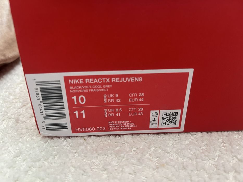 Nike Reactx Rejuven8 44 Black Volt