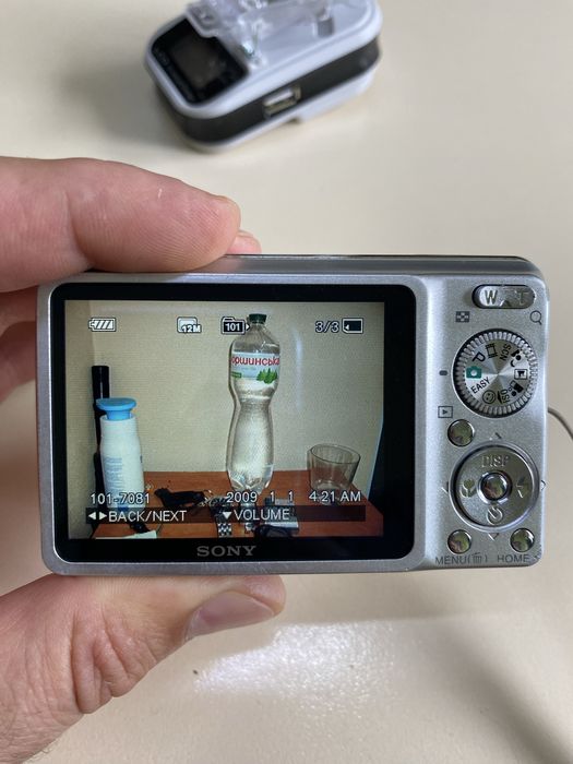 Фотоаппарат Sony Cyber-shot DSC-W220