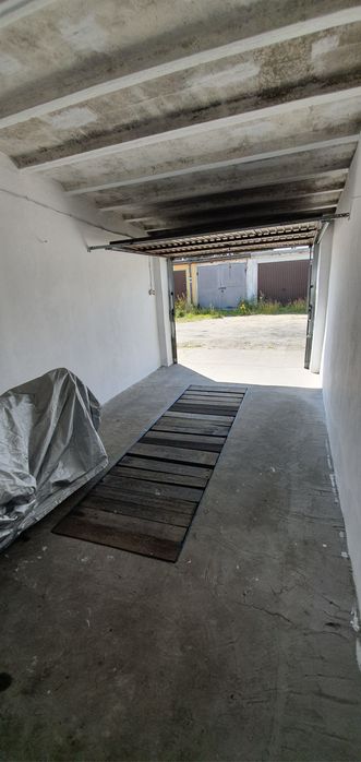 Garaż murowany z kanałem na wynajem, ul. Konarskiego Osiedle Batorego - Widok 3