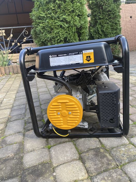 Бензиновий генератор Pezal PGG3100X