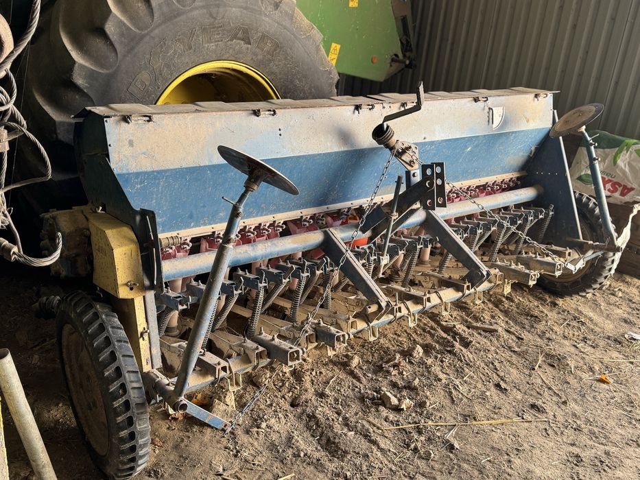 Siewnik zbożowy Poznaniak 2,7m