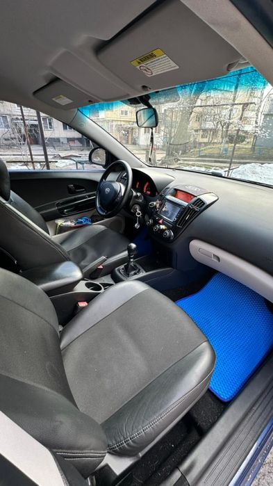 Продам авто Kia ceed 2008